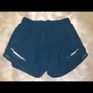 Lululemon Hotty Hot Short